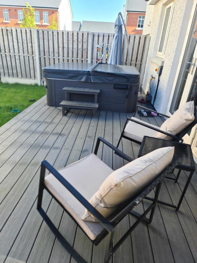 Dublin Jacuzzi Escape Lejlighed Eksteriør billede