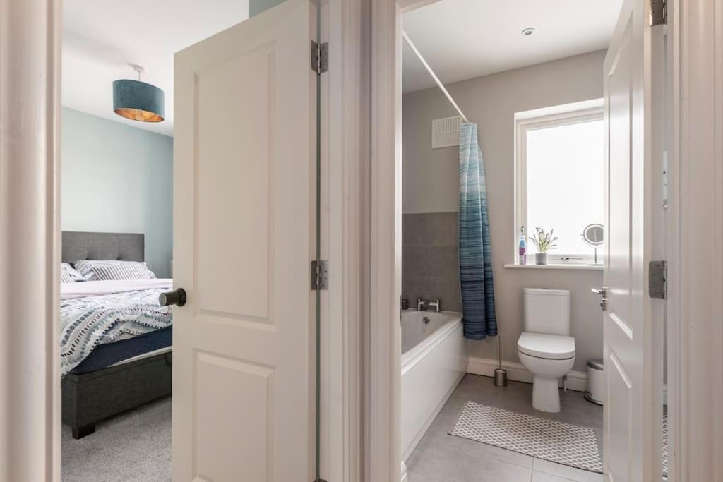 Dublin Jacuzzi Escape Lejlighed Eksteriør billede